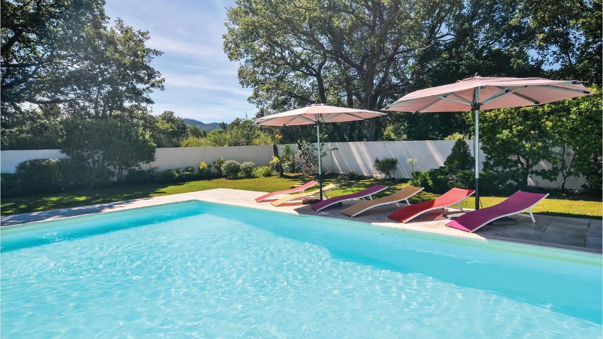 Pet Friendly Home In Trets Francja