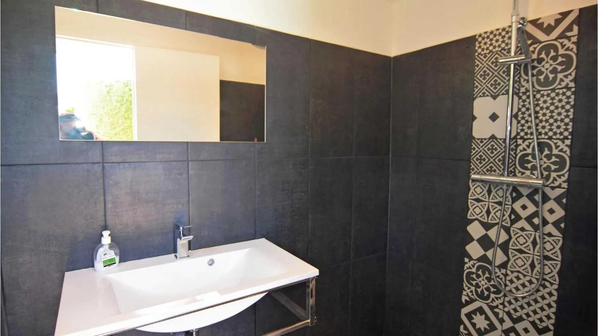 Pet Friendly Home In Trets 0*,  Francja